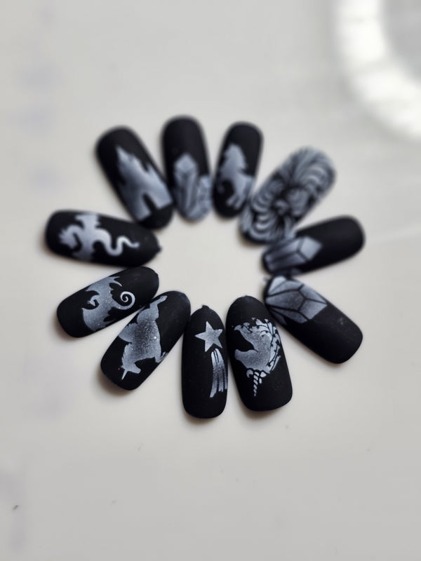 Fantasy nail art
