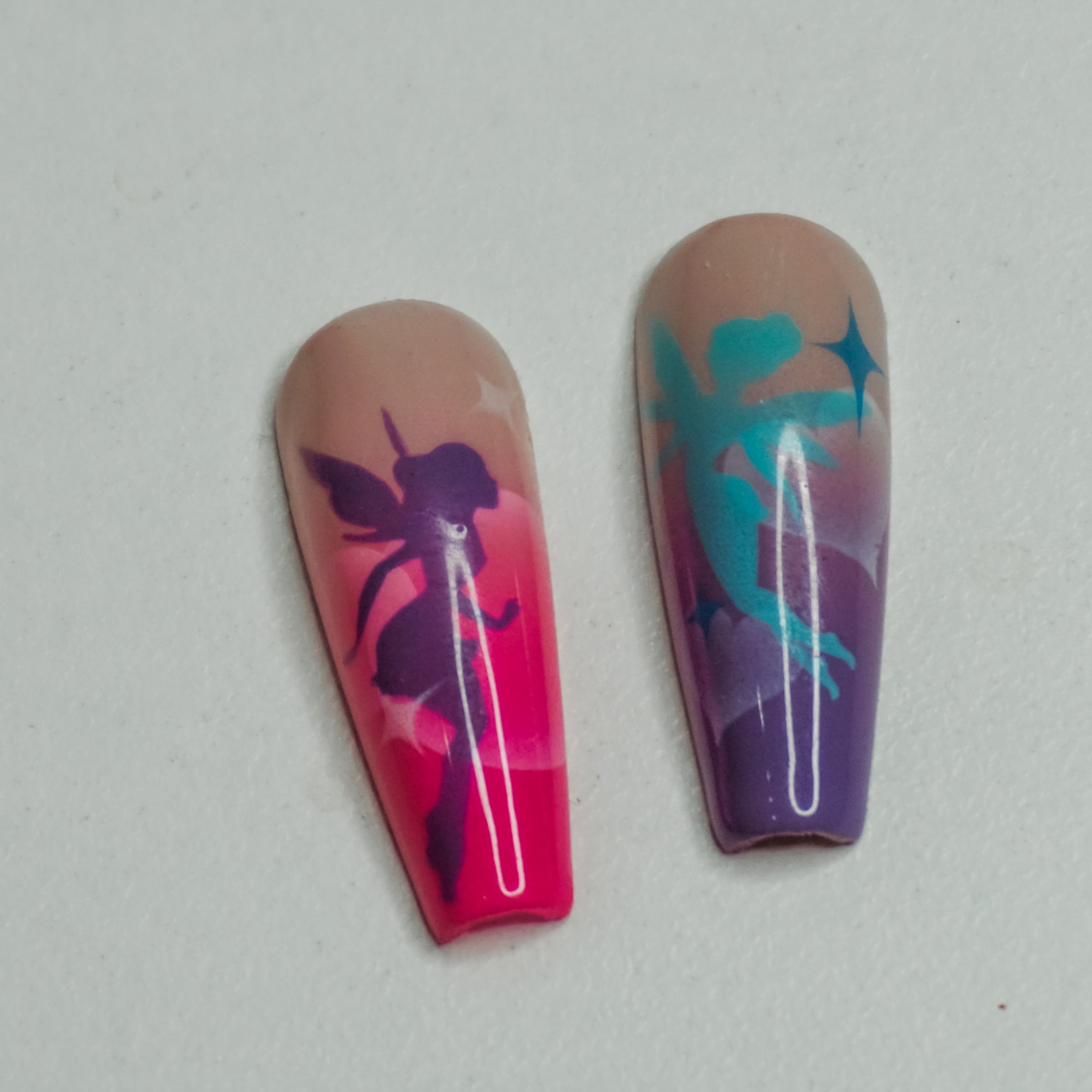 Abstract Stenciled Nails That Wow