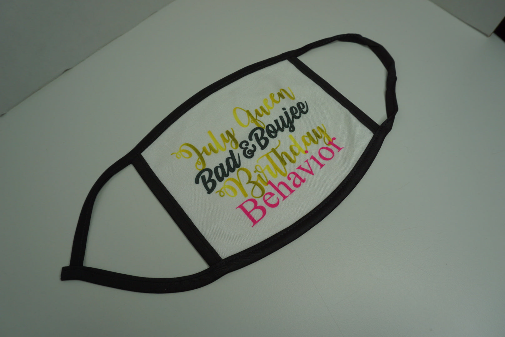 Logo Mask Glam Goodies
